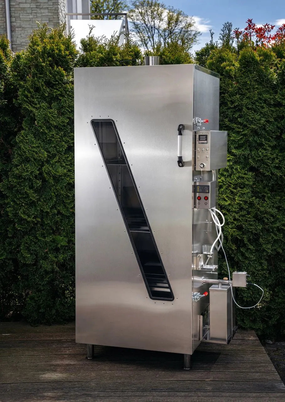 Smoke Chamber 50 + — widok z przodu